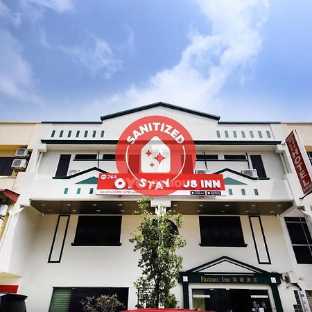 Oyo 764 Hotel Famous Inn Malacca Екстериор снимка
