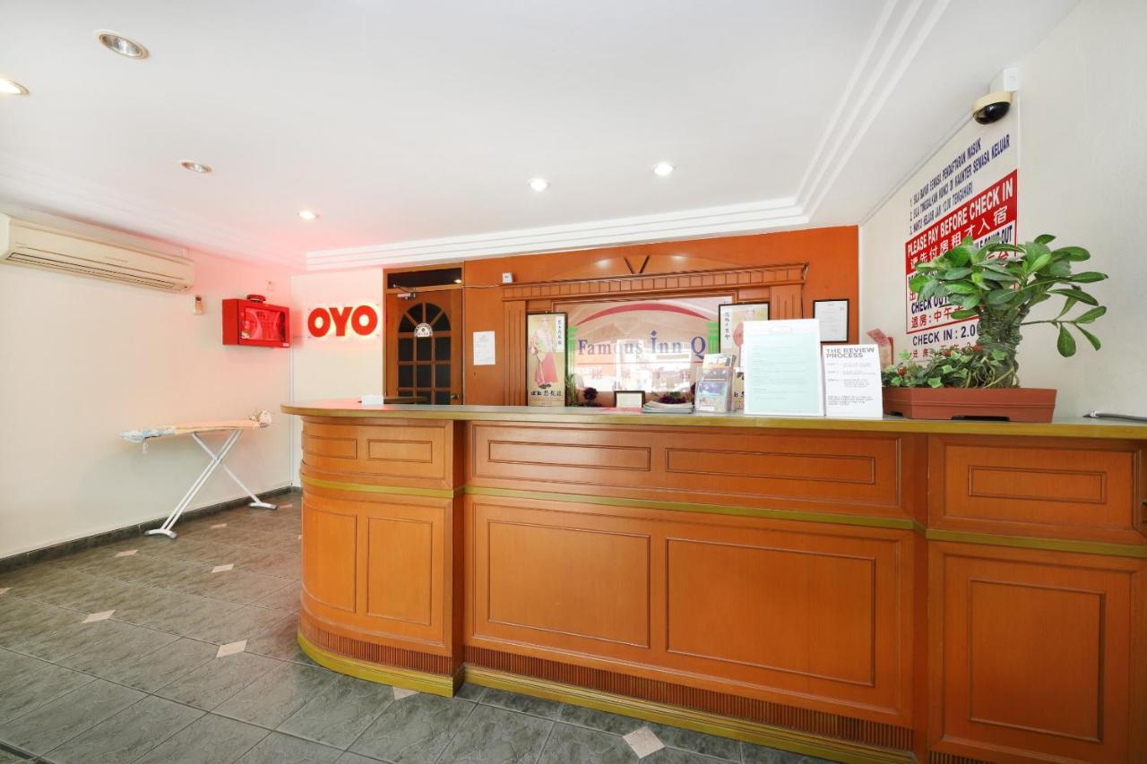 Oyo 764 Hotel Famous Inn Malacca Екстериор снимка